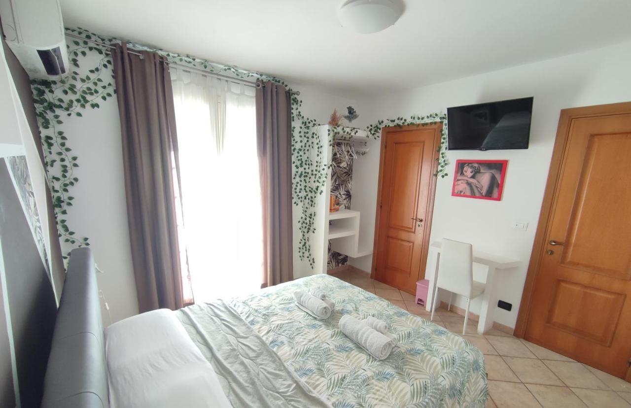 Casa Vacanze Isolotto Isola delle Femmine Eksteriør billede